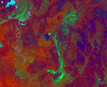 (b) DiamantinaRiver2007_800